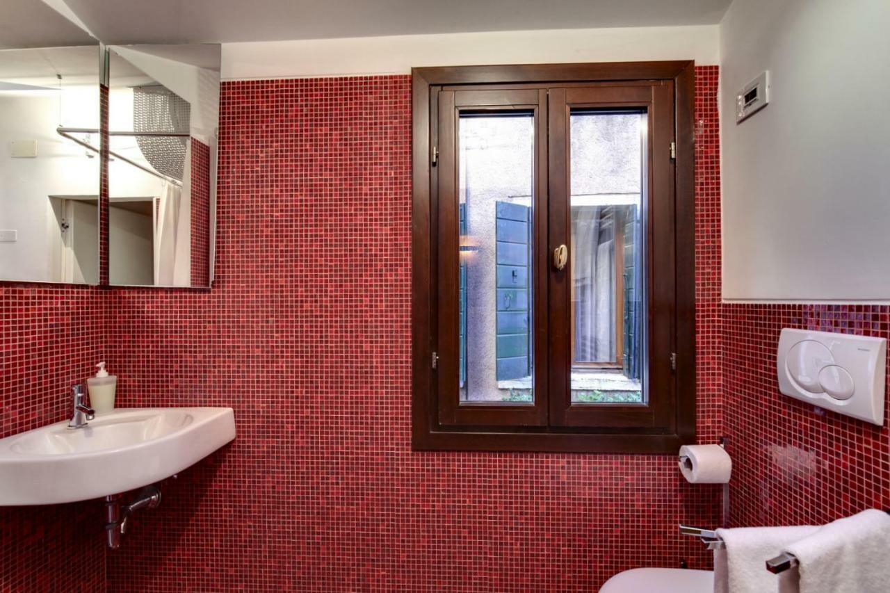 Modern Apartment Venice With Terrace Экстерьер фото